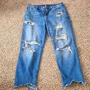 Ripped boyfriend jeans
